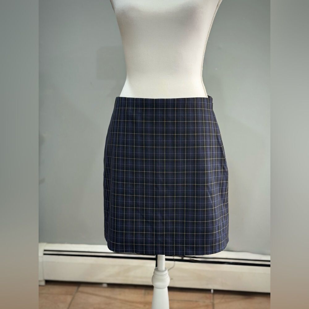 SALE! Blue Theory Plaid Mini Skirt Size 6